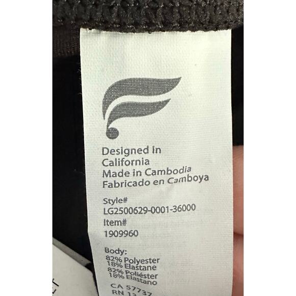 Fabletics Oasis Pureluxe Leggings w/ Pockets - High waist inseam 27" - NWT - L - Picture 4 of 5